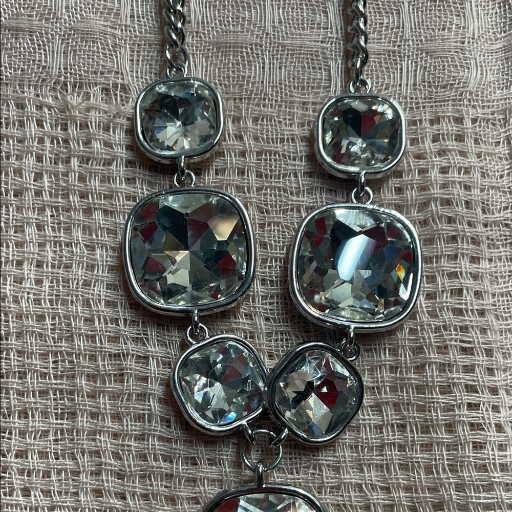 Paparazzi Silver Necklace Matching Earrings with Bracelet Clear Gems - Picture 5 of 6